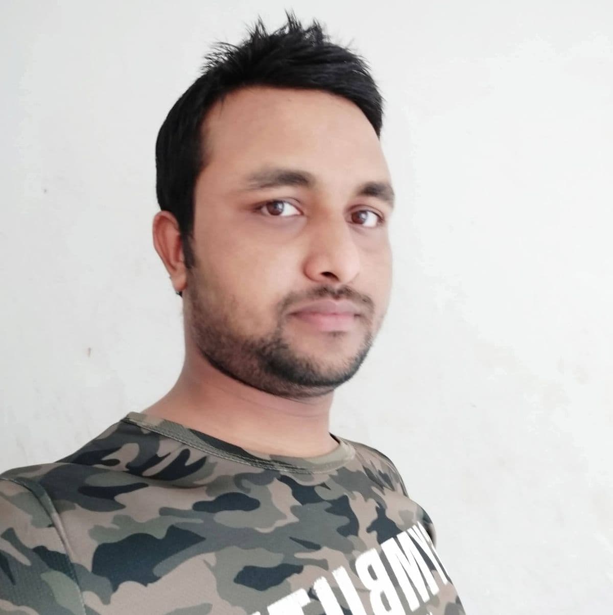 ​ইউক্রেন–রাশিয়া যুদ্ধে বাংলাদেশি যুবক নিহত​ : ফুলবাড়িয়ায় শোকের মাতম