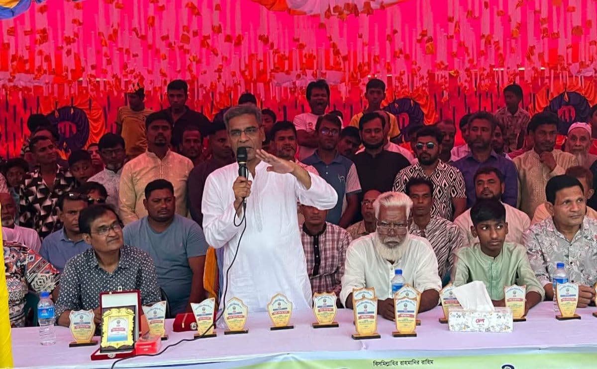 খেলাধুলার মাধ্যমে সমাজ পরিবর্তন সম্ভব : এমপি আক্তারুজ্জামান বাচ্চু