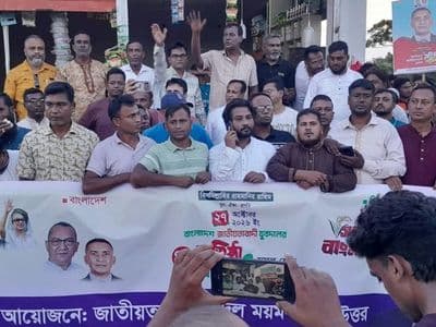 নান্দাইলে তৃণমূলের ক্ষোভ: ‘ভুয়া ভুয়া’ স্লোগানের মুখে এলাকা ছাড়লেন জেলা উত্তর যুবদলের সভাপতি