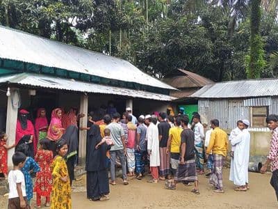 বড় ভাইয়ের ঘরে ছোট ভাইয়ের লাশ