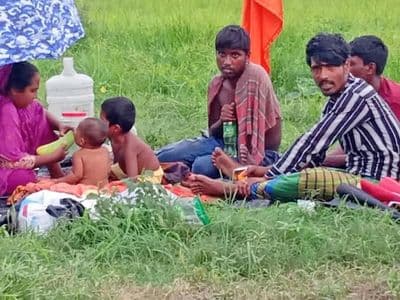 ময়মনসিংহের ৫ জন রৌমারী সীমান্তে মানবেতর জীবন