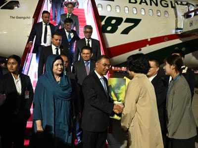 প্রধানমন্ত্রী চীনের দালিয়ানে পৌঁছেছেন