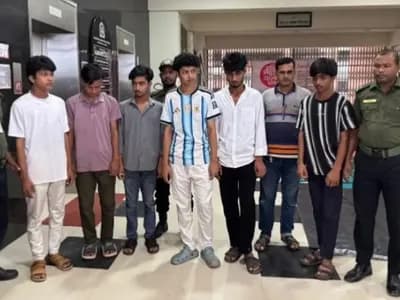 নজরুল বিশ্ববিদ্যালয়ে নারী শিক্ষার্থীদের গোপনে ভিডিও ধারণ : দশম শ্রেণির ৬ শিক্ষার্থী আটক