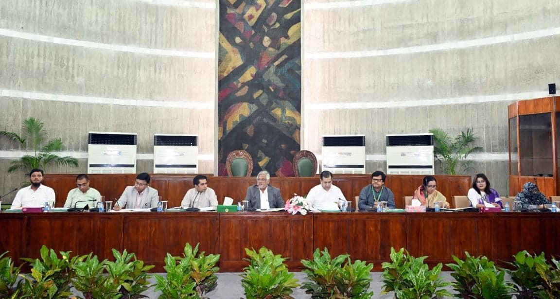 অপপ্রচার রোধে দায়িত্বশীল হওয়ার আহ্বান তথ্য মন্ত্রণালয় সম্পর্কিত স্থায়ী কমিটির