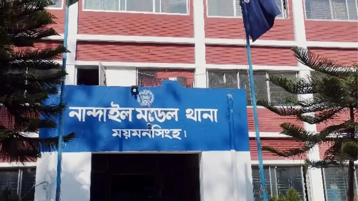 ঘুসের টাকা ফেরত দিলেন এসআই 