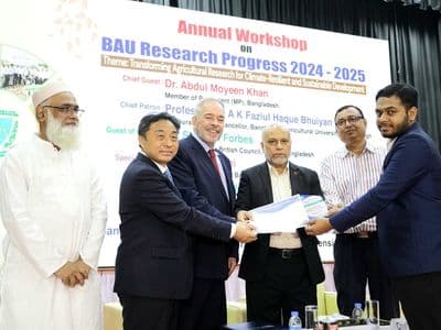 বাউরেস কৃষি সাংবাদিকতা পুরস্কার পেলেন মো. আমান উল্লাহ