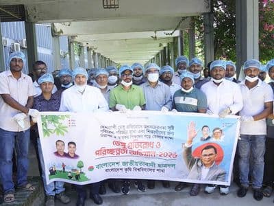 বাকৃবি ছাত্রদলের উদ্যোগে ডেঙ্গু প্রতিরোধ ও পরিচ্ছন্নতা অভিযান