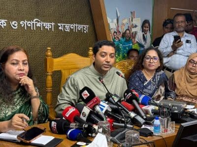 সহকারী শিক্ষকের পদায়ন শেষ না হওয়া পর্যন্ত প্রাথমিক শিক্ষকদের বদলি স্থগিত