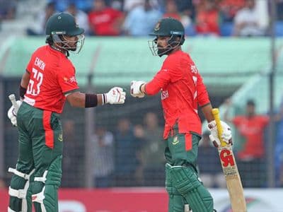 প্রথম টি-২০ ম্যাচ নিউজিল্যান্ডকে ৬ উইকেটে হারালো বাংলাদেশ