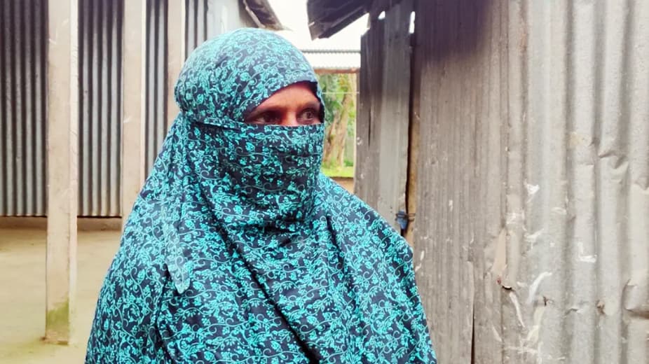 ফ্যামিলি কার্ডের কথা বলে বিধবার টিপসহি নিয়ে বিয়ে : আসল ঘটনা কী