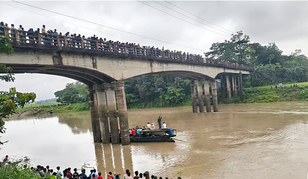 ফুলপুরে নদে পানির গভীরতা মাপতে গিয়ে নিখোঁজ পাউবোর কর্মী