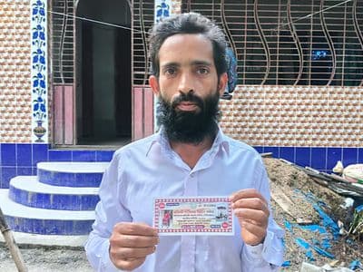 ৩০ লাখ টাকার প্রথম পুরস্কারের দাবিদার ঈশ্বরগঞ্জের কৃষক হানিফ মিয়া