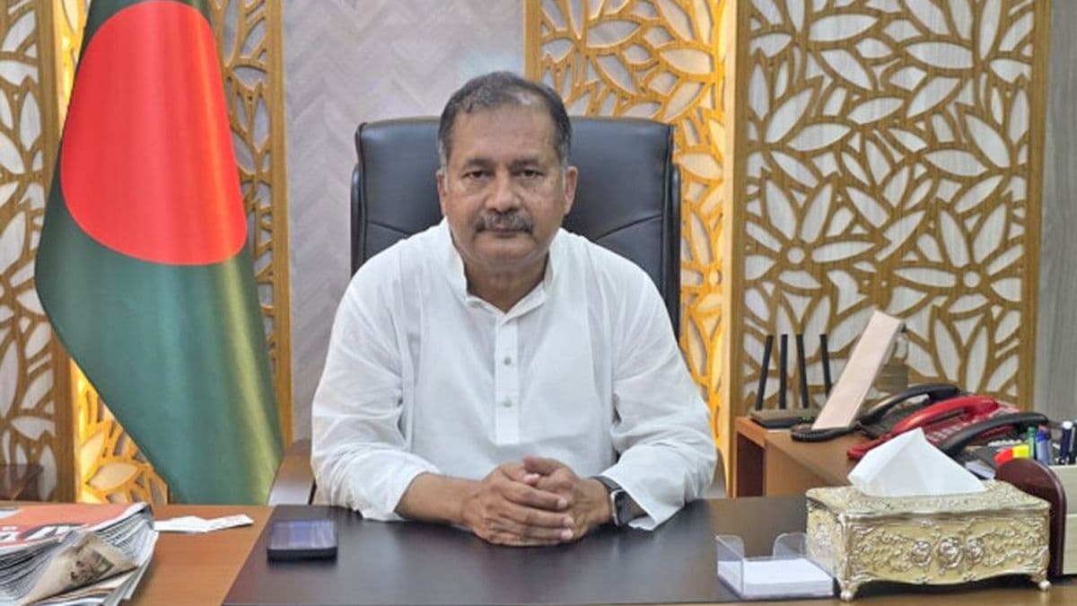 গণমাধ্যম হচ্ছে রাষ্ট্র ও সমাজের আয়না, সঠিক চেহারা দেখাতে বস্তুনিষ্ঠতা জরুরি : তথ্যমন্ত্রী