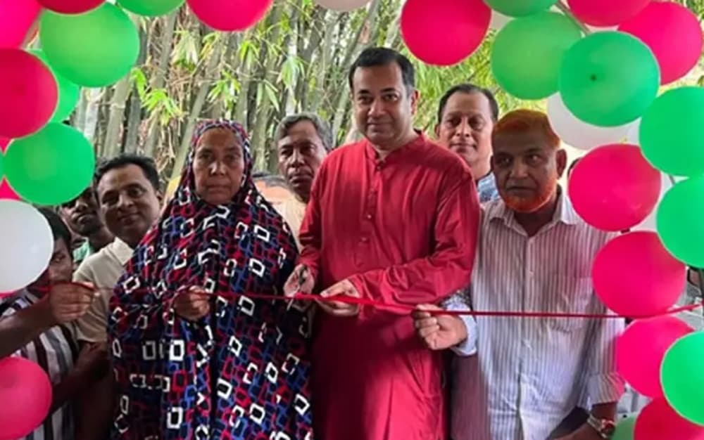 নান্দাইলে ‘স্বপ্নবাড়ি’ প্রকল্পে প্রশাংসায় ভাসছেন তথ্য প্রতিমন্ত্রী