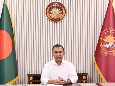 সরকার সামুদ্রিক সম্পদের সুরক্ষা, সমুদ্রসীমার নিরাপত্তা নিশ্চিতকরণ এবং সুনীল অর্থনীতির বিকাশে দৃঢ়প্রতিজ্ঞ : প্রধানমন্ত্রী