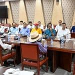 স্বাধীন গণমাধ্যমের জন্য নীতিমালা প্রণয়নে সম্পাদকদের সহযোগিতা চান প্রধানমন্ত্রী