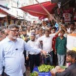 ময়মনসিংহ নগরীর সড়ক দখল করে ব্যবসা, সিটি কর্পোরেশনের অভিযান