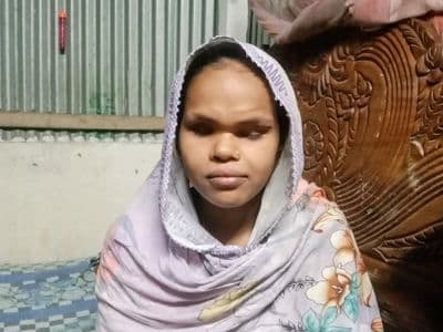 চোখের আলো হারিয়েও স্বপ্নের আলোয় এসএসসি পরীক্ষায় সাফল্য রুবিনার
