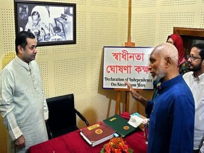 ঐতিহ্যবাহী কালুরঘাট বেতার কেন্দ্র সংরক্ষণে উদ্যোগ নেওয়া হবে: তথ্য প্রতিমন্ত্রী