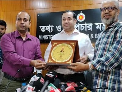 সাংবাদিকতার পরিচয়ের গ্রহণযোগ্য মাপকাঠি থাকা প্রয়োজন : তথ্য প্রতিমন্ত্রী