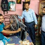 দুর্ঘটনায় ২ পা হারানো সাগরের পাশে ময়মন‌সিংহ জেলা প্রশাসন