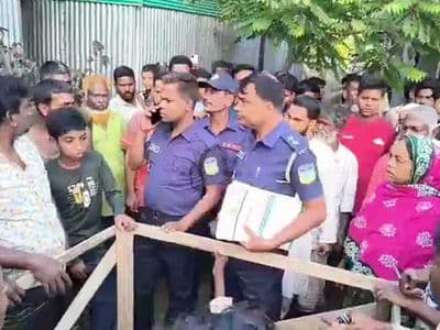 শেরপুরে নিখোঁজ শিশুর লাশ মিলল প্রতিবেশীর টয়লেটে, আটক ৩