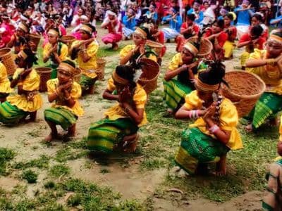 সাংবিধানিক স্বীকৃতি এবং ভূমি কমিশনের দাবিতে মধুপুরে গারো সমাবেশ 