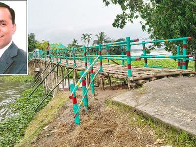 ডেপুটি স্পিকারের বাঁশের সাঁকোয় স্বস্তি ফিরেছে ১৫ গ্রামের মানুষের