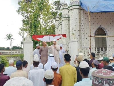 নান্দাইলের মোয়াজ্জেমপুর সাহেব বাড়ি মাঠে ঈদের নামাজ আদায় তথ্য প্রতিমন্ত্রীর