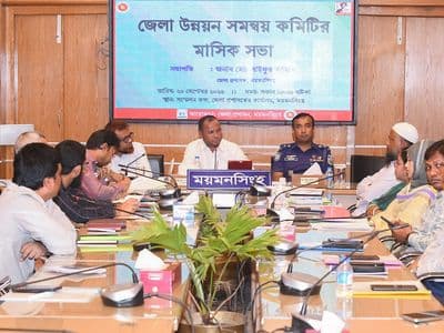 উন্নয়ন নিশ্চিত করতে সব দপ্তরকে সমন্বিতভাবে কাজ করতে হবে : ডিসি সাইফুর রহমান