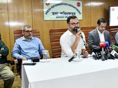 ঢাকাসহ দেশের বিভিন্ন স্পটে বড় পর্দায় দেখানো হবে বিশ্বকাপ ফুটবল : ক্রীড়া প্রতিমন্ত্রী