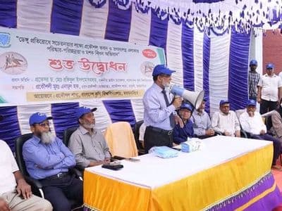 ডেঙ্গু থেকে বাঁচতে হলে নিজেদের চারপাশ পরিষ্কার-পরিচ্ছন্ন রাখুন : বাকৃবি ভিসি