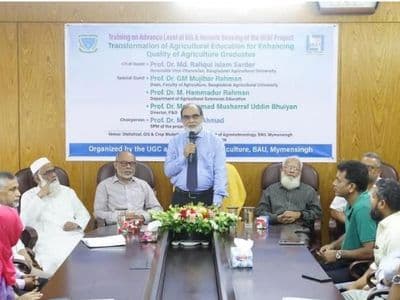 স্মার্ট কৃষিতে আধুনিক প্রযুক্তির বিকল্প নেই: বাকৃবি উপাচার্য