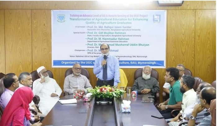 স্মার্ট কৃষিতে আধুনিক প্রযুক্তির বিকল্প নেই: বাকৃবি উপাচার্য