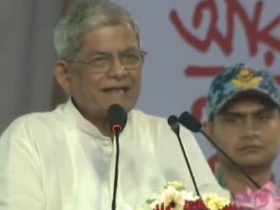 হানাহানি নয়, আলোচনা-সমঝোতায় দেশকে এগিয়ে নিতে হবে: রাষ্ট্রপতি