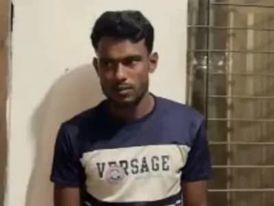 অবশেষে ধর্ষণচেষ্টাকারী সেই চালককে আটক করল নারী ফুটবলাররা