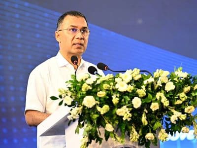 সনদনির্ভর নয়, দক্ষ ও কর্মমুখী শিক্ষাব্যবস্থা গড়ে তোলার ওপর গুরুত্বারোপ প্রধানমন্ত্রীর
