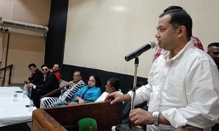 ফ্যাসিস্ট সরকারের অপশাসন-দুর্নীতির জঞ্জাল দূর করার দায়িত্ব নিয়েছে সরকার: তথ্য প্রতিমন্ত্রী