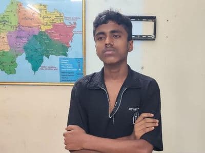 ‘চিৎকার দেওয়ায় পরে তাকে মেরে ফেলছি’